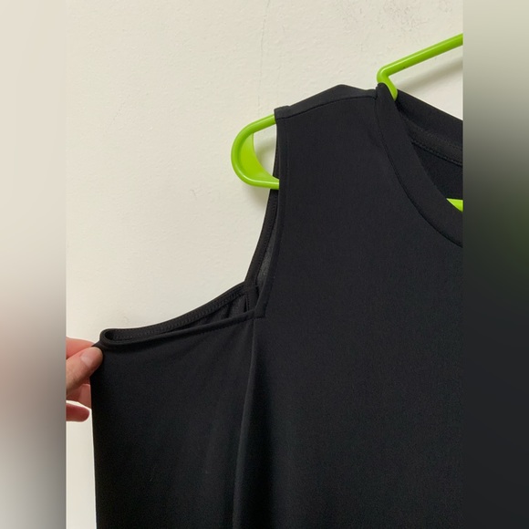 Michael Kors Cold Shoulder Top NWT - Picture 7 of 9